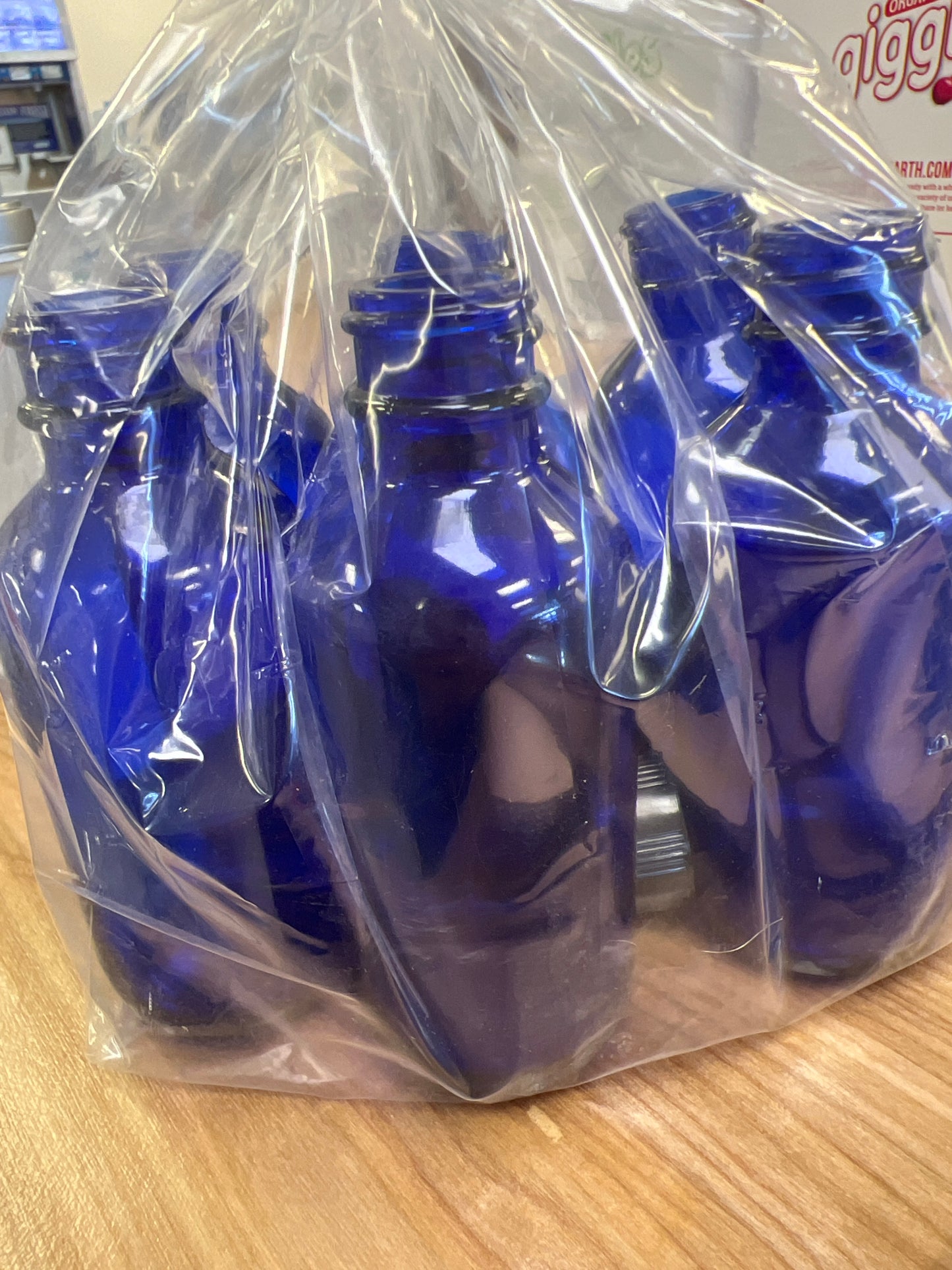 2oz Cobalt Blue Boston Round Bottle with Cap (6 pack)